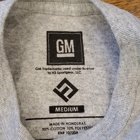 Mens Chevrolet graphic tshirt size M - Picture 3 of 4